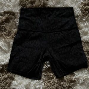 lululemon athletica Black Patterned Bike Shorts